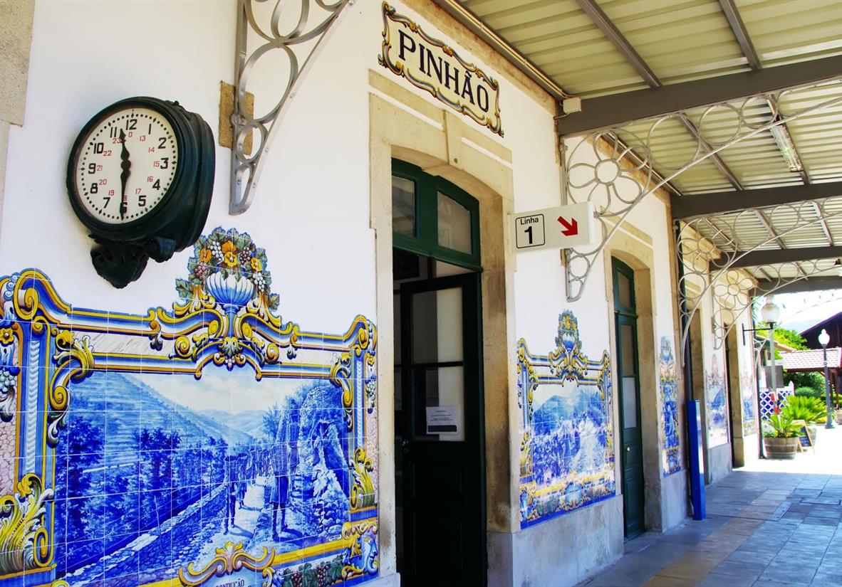 Pinhao railway station