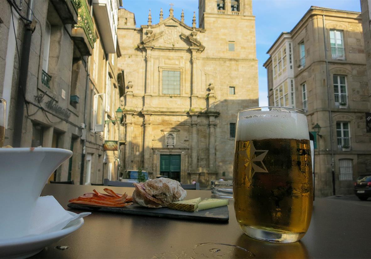 End with tapas and a beer in Santiago